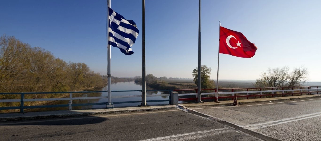 Οι Τούρκοι απέλασαν Ελληνίδα φερόμενη ως «ισλαμίστρια» - ΕΛ.ΑΣ: «Δεν διώκεται για κάποιο αδίκημα στην Ελλάδα» (upd)